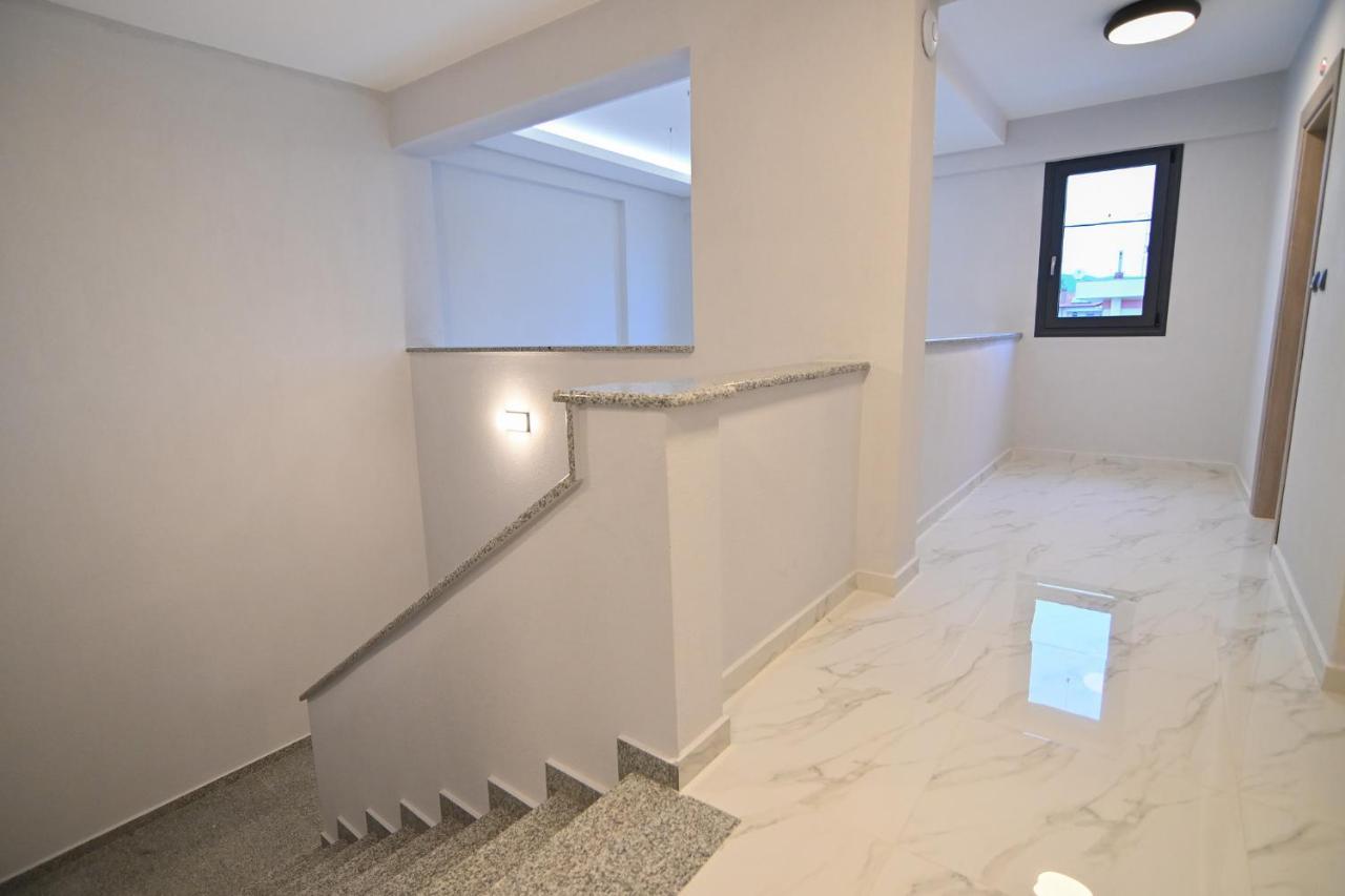 Armonia Luxury Suites Неа-Врасна Экстерьер фото